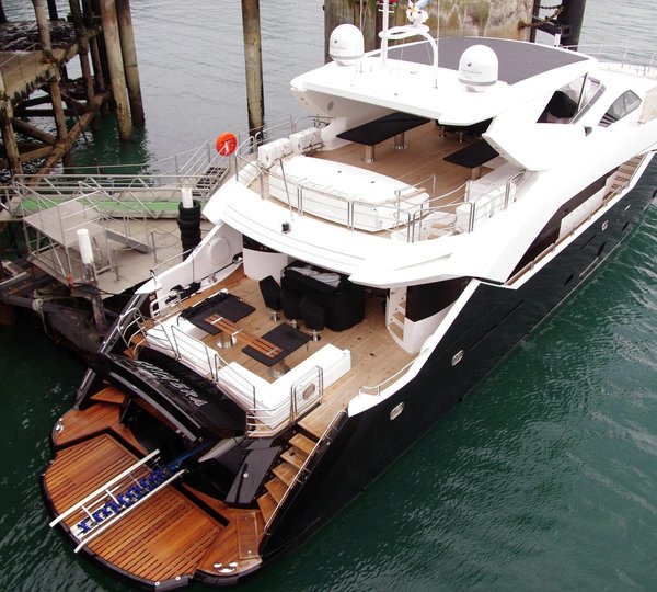 chimera yacht owner